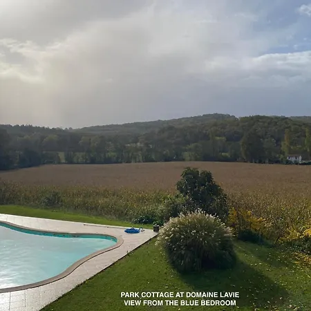Domaine Lavie - 5 Individual Homes Perfectly Located Between Biarritz&the Pyrénées Mountains Casa vacanze