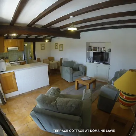 Domaine Lavie - 5 Individual Homes Perfectly Located Between Biarritz & The Pyrenees Mountains Дом отдыха Сали-де-Беарн